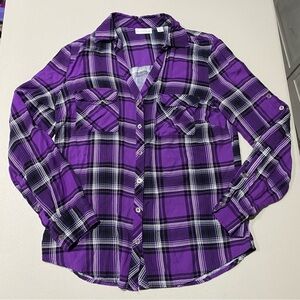 Vibrant New York & Company Plaid Button-Down Shirt – Size Medium